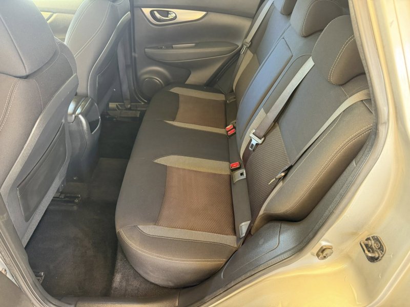 Nissan Qashqai 1.5 DCI Tekna Panoramico - Foto 11