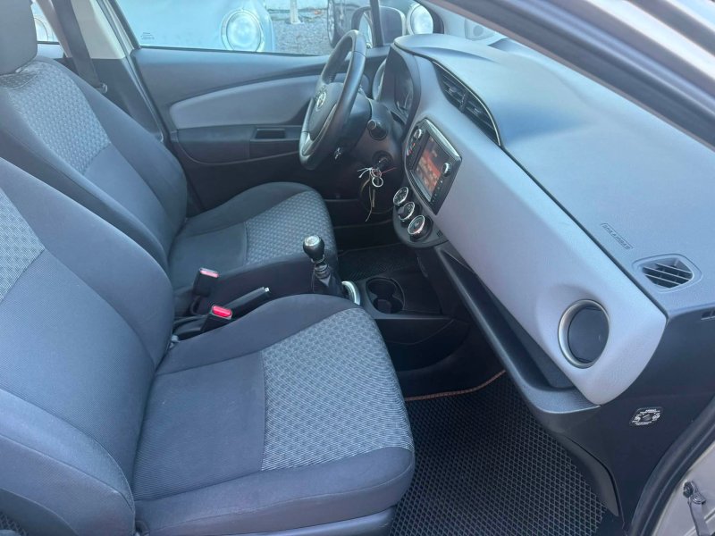Toyota 1.4 D-4D Active - Foto 11