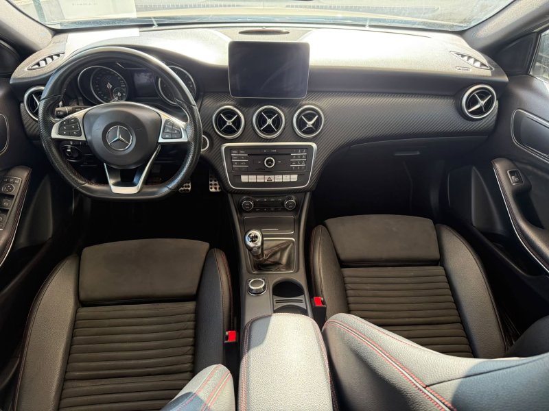 Mercedes A 160 CDI Pack AMG Panoramico - Foto 9